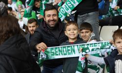 Çocuklar Bursaspor coşkusunu Büyükşehir’le yaşadı