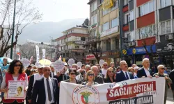 Bursa'da 14 Mart yürüyüşü gerçekleştirildi