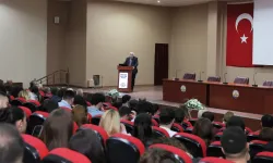 Trakya Üniversitesi’nde 'Trump sonrası dünya düzeni' konferansı