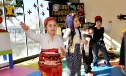 Bornovalı miniklerden 'yerli' coşku