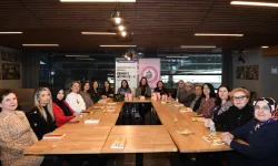 Bursa Osmangazi'de Cengiz Aytmatov'un 'Elveda Gülsarı'sı kolektif okundu