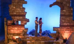 'Ay Tedirginliği' Baruthane Sahnesi'nde prömiyer yaptı