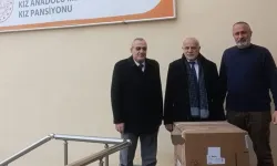 Niğde'de diyabetli öğrencilere 'Mini Buzdolabı' desteği