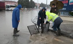 Manisa'da MASKİ ekipleri sağanak dolayısıyla sahada