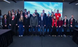 Başkan Büyükakın uluslararası gazetecilerle bir araya geldi