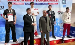 Çayırovalı sporcular o turnuvadan 2 madalyayla döndü