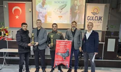 En iyi oyun kuşları Gölcük'te ödüllendirildi