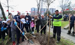 İstanbul Bakırköy'de minik eller can verdi