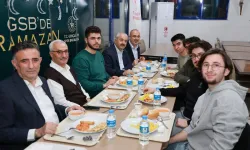 Kocaeli Gebze'de Başkan Büyükgöz öğrencilerle sohbet etti