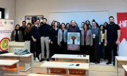 Kocaeli Üniversitesi'nde sıfır atıklar sanata dönüştü