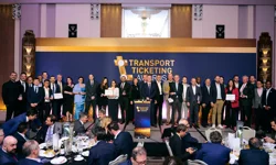 Antalyakart Londra'dan birincilikle döndü