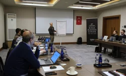 Bursa Business School'dan iş dünyasına yapay zeka eğitimi