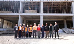 Bursa Osmangazi'de yeni kreş ve sağlık merkezi yükseliyor