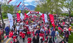 Denizli'de 23 Nisan Coşkusu çocuk koşusuyla başladı