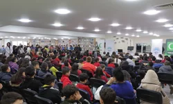 Derya Şafak ve Dr. Halit Ertuğrul Kayserililerle buluştu