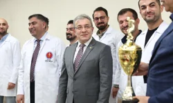 DEÜ Veteriner Fakültesi'nde beyaz önlük heyecanı