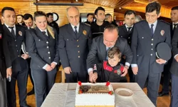 Hopa Kaymakamı Arslantürk polisleri kabul etti