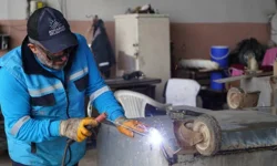 Hurdalar çöp konteyneri oldu