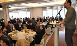 İzmir Bornova'da sanayi esnafıyla aynı sofrada