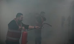 İzmir'de afetlere karşı tam hazırlık... Tatbikat gerçeği aratmadı