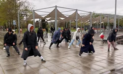 İzmit'te bayram coşkusu sağlıklı adımlarla başladı