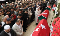 Kahramanmaraş'taki saldırının kurbanları gözyaşlarıyla uğurlandı