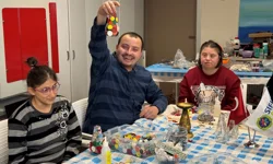 Kocaeli'de cam atıklar sanata dönüştü