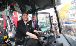 Kocaeli'de İzmit Belediyesi araç filosunu büyüttü