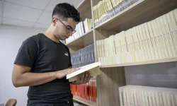 Mersin'de dijital kütüphane dönemi başladı