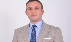 MHP'li Çömlekçi: Bayrak değişimi olarak görülmeli