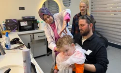 Minik Kaan ilk tıraş heyecanını Gonca'da yaşadı