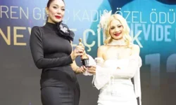 Raffles'ta yıldızlar geçidi: Nevide Çiçek'e 'İlham' Ödülü!