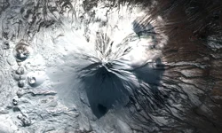 Zirveden uzaya... Ağrı Dağı'na gökyüzünden selam