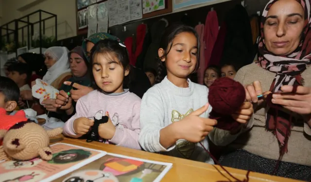 Diyarbakır Ergani'den ilmek ilmek örüyorlar