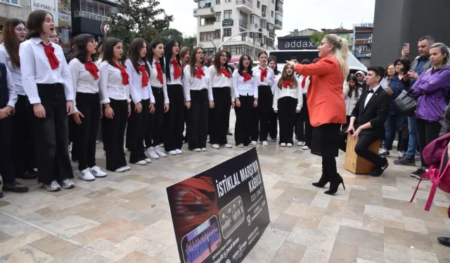 Manisa'da 12 Mart'a özel dinleti