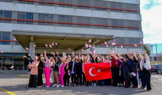 Sabiha Gökçen Havalimanı’nda kadınlara ilham veren 8 Mart kutlaması