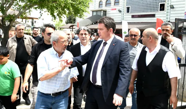Bursa Osmangazi'de Başkan Aydın Güneştepe sakinleriyle buluştu
