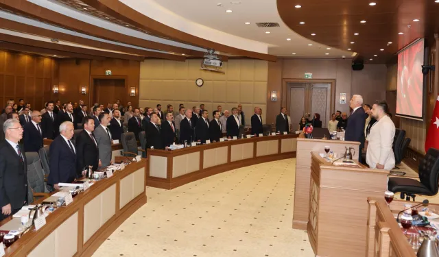 Bursa Büyükşehir Meclisi'nden kurtuluşa özel saygı