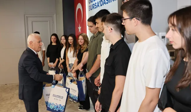 Bursa'da üniversite hayalleri Büyükşehir'le gerçeğe dönüştü