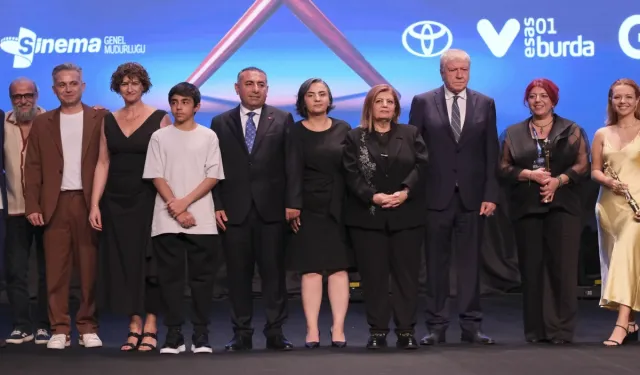 32. Uluslararası Adana Altın Koza Film Festivali'nde ödüller sahiplerini buldu