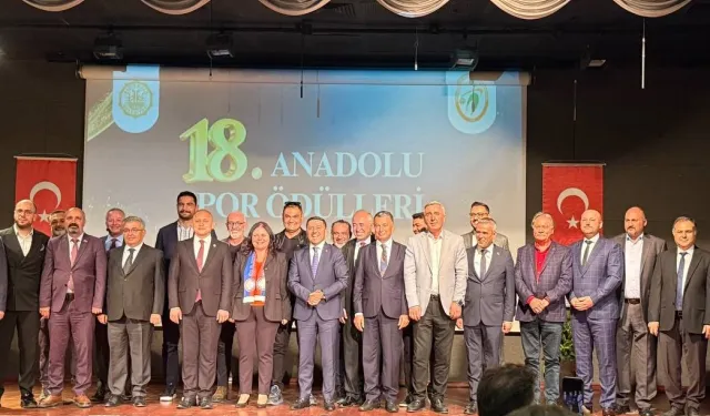 Anadolu Spor Ödülleri'nde Çayırova'ya büyük onur