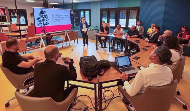Dokuz Eylül'ün uzaktan eğitim altyapısı tanıtıldı