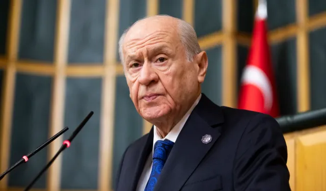 Bahçeli: Kınamıyor, hepten lanetliyorum!