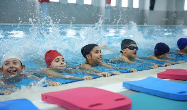 Bursa Yenişehir kapalı havuza kavuştu