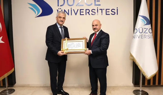 Düzce Valisi Makas'tan DÜ Rektörü Sözbir'e ziyaret