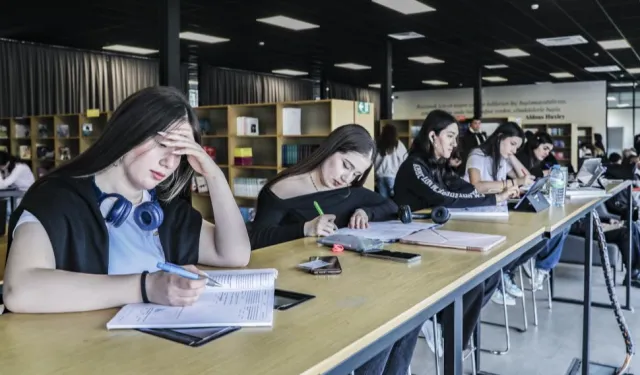 Mersin Büyükşehir'den gençlere 14 okuma salonu