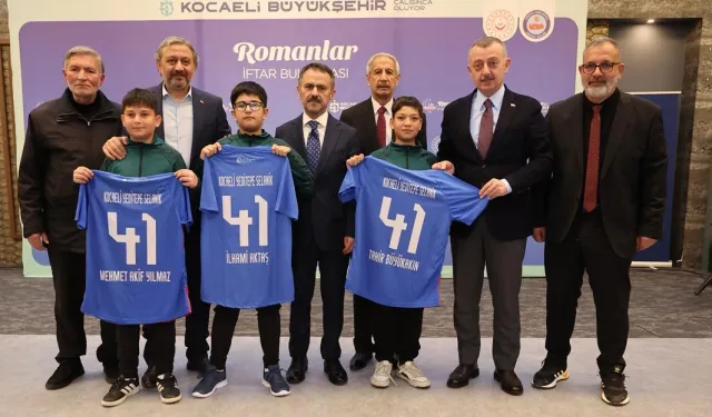 Kocaeli'de Başkan Büyükakın Roman iftarına katıldı