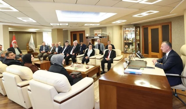 AK Parti Kandıra'dan Başkan Büyükakın'a ziyaret