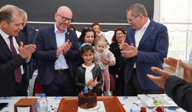 CHP'den Ayvalık'ta dayanışma buluşması