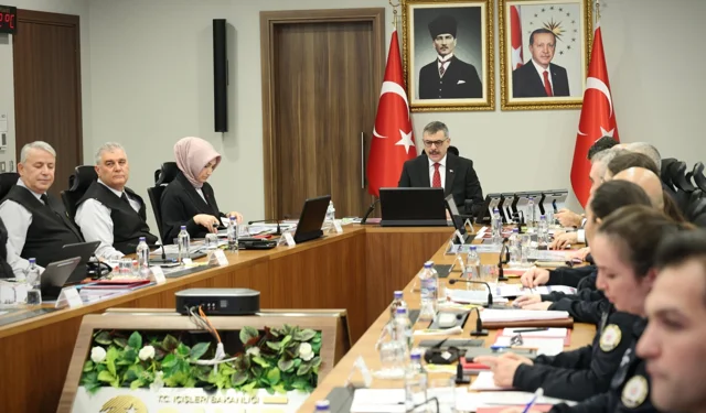 İçişleri Bakanı Çiftçi'den yeni atamalara tebrik